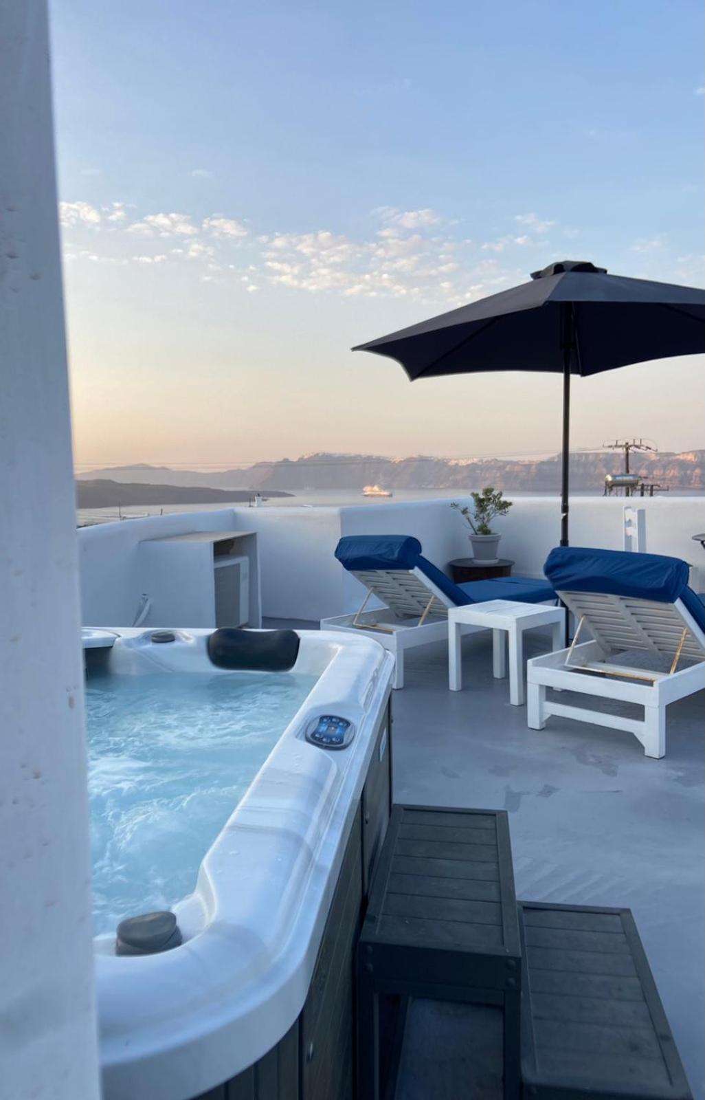 Villa Solasta #2 With Jacuzzi In Santorini Akrotírion Екстериор снимка