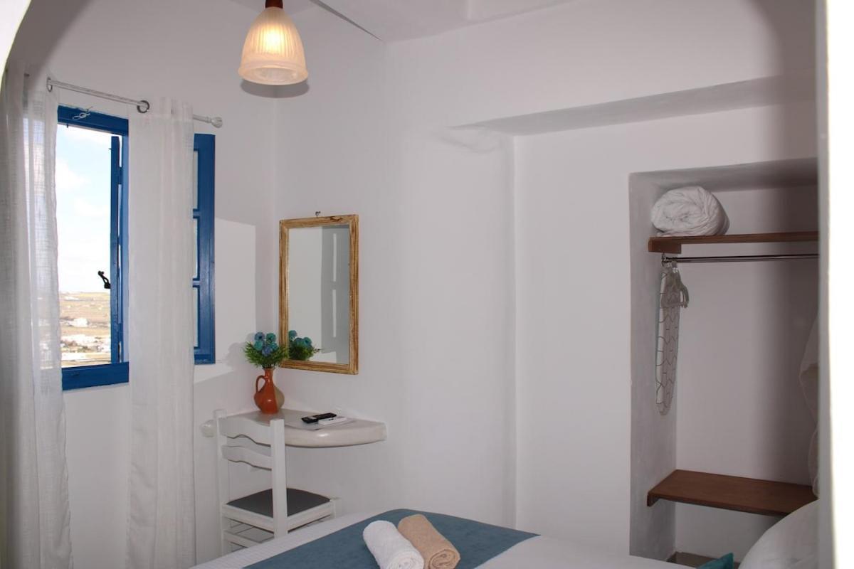 Villa Solasta #2 With Jacuzzi In Santorini Akrotírion Екстериор снимка